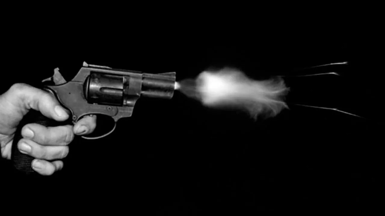 young man shoots girlfriend father