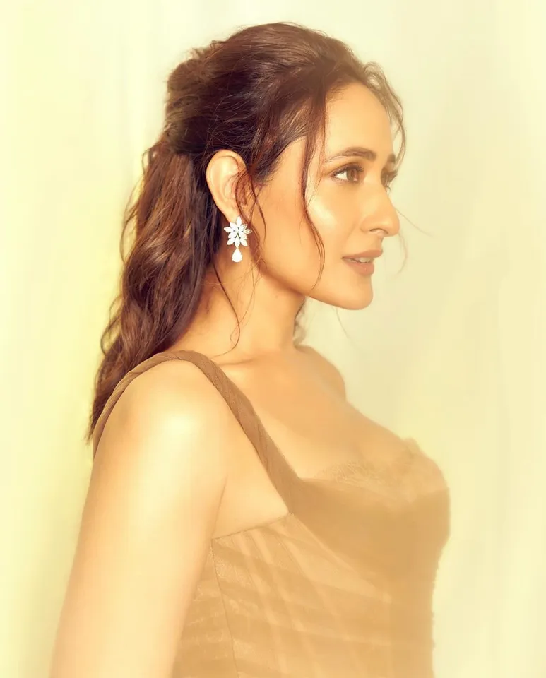 Pragya Jaiswall2