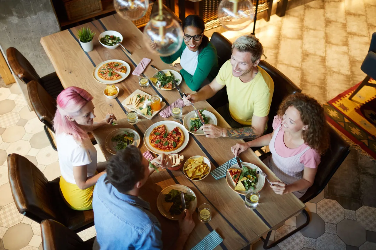 Sitdownmeal3