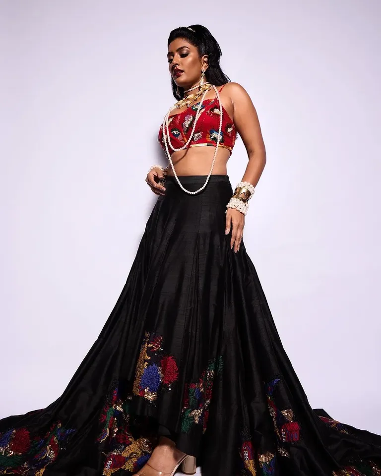 eesha4