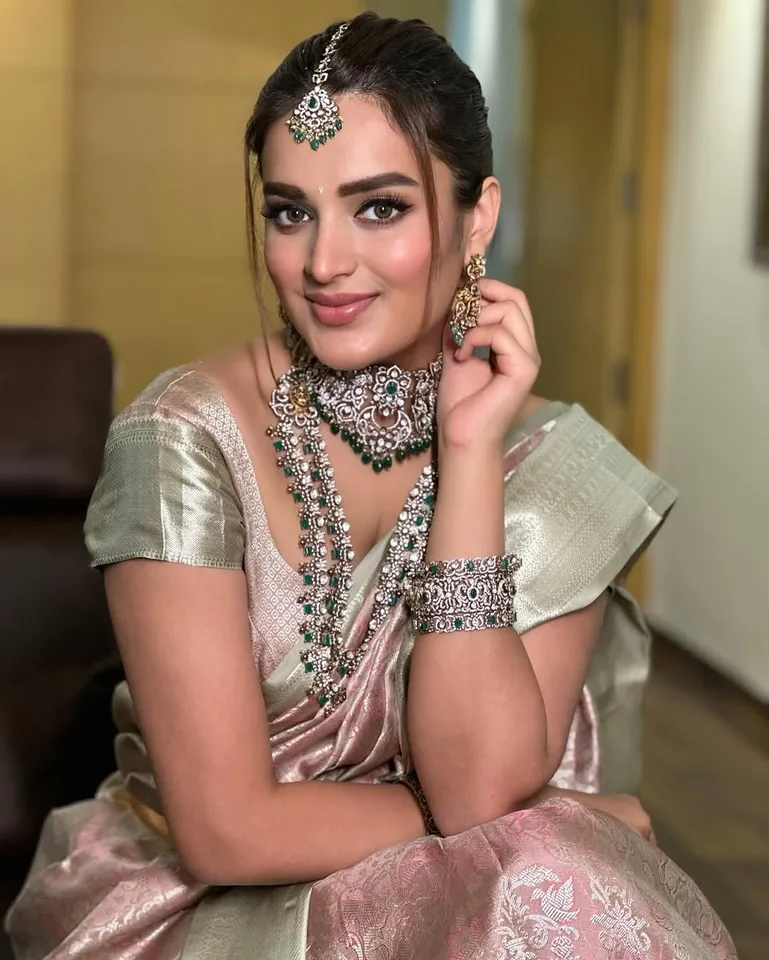 nidhi