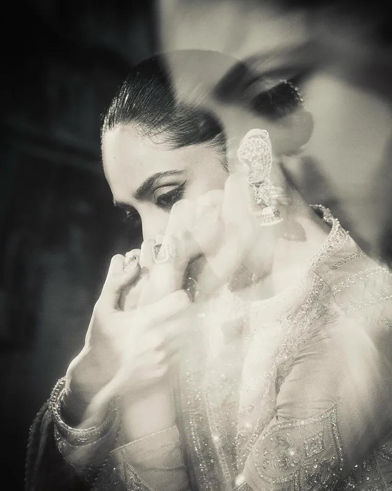Sobhita Dhulipala123