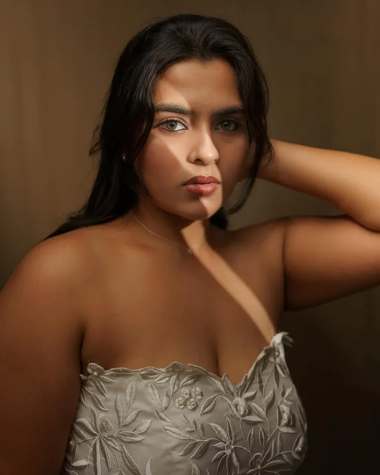 kavya kalyanram