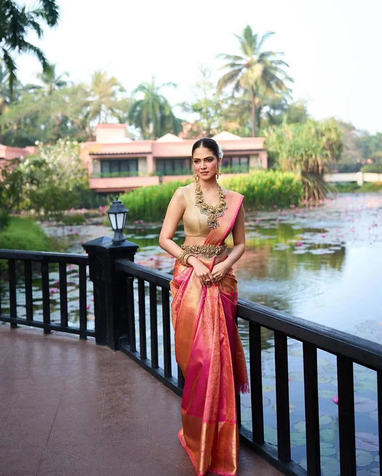malavika mohanan