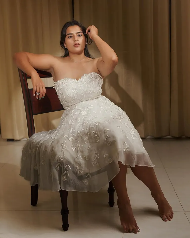 kavya kalyanram...