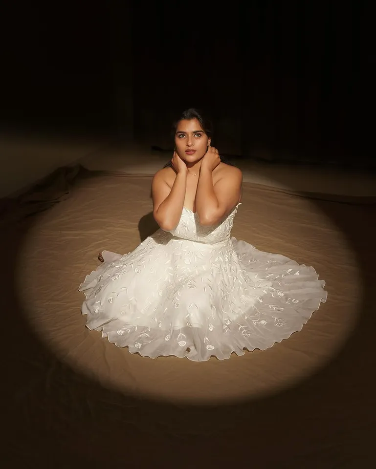 kavya kalyanram...