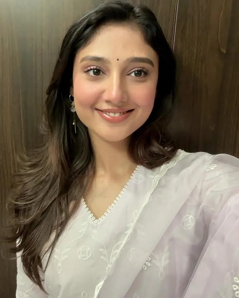 heroin Ritika Nayak