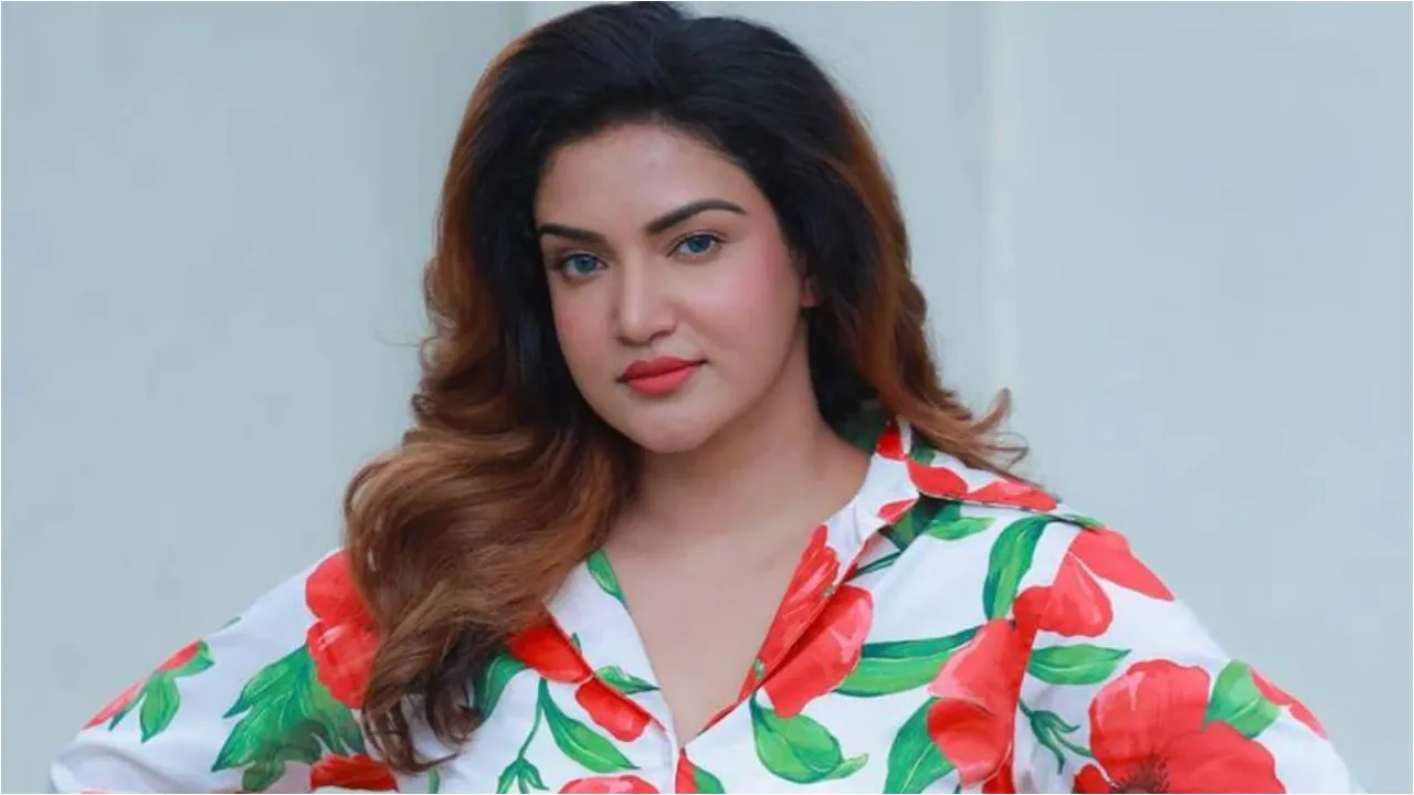 honey rose files complaint