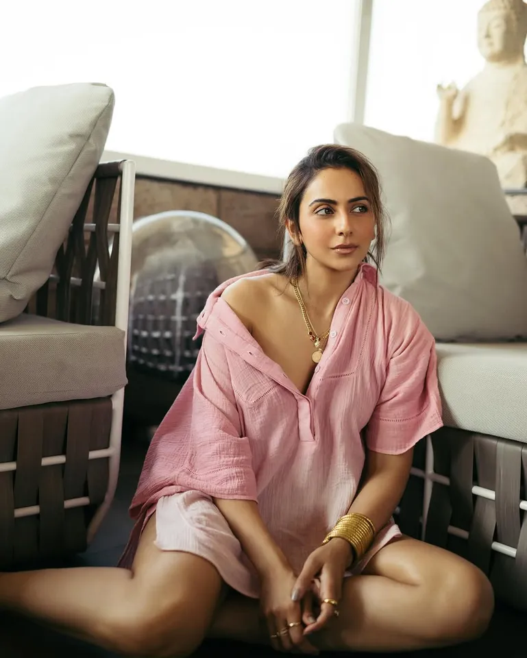 rakul preet hot photos