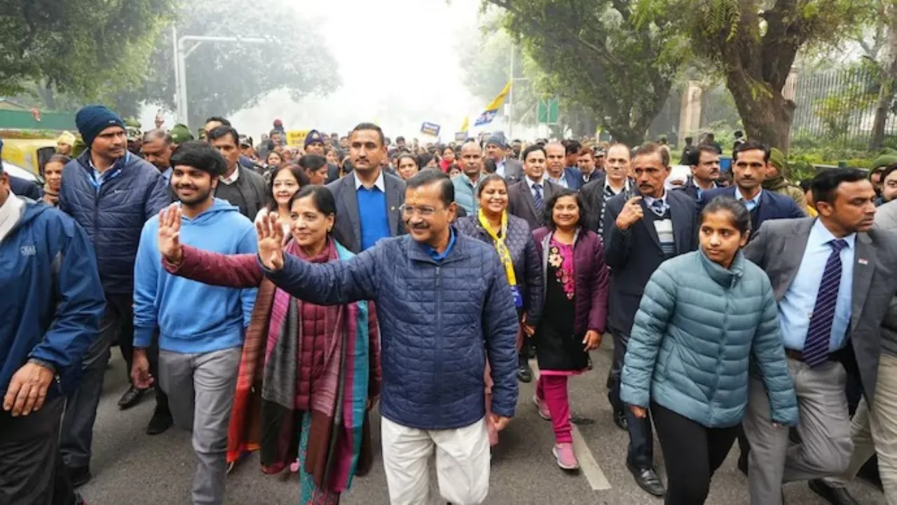 Arvind Kejriwal declares assets