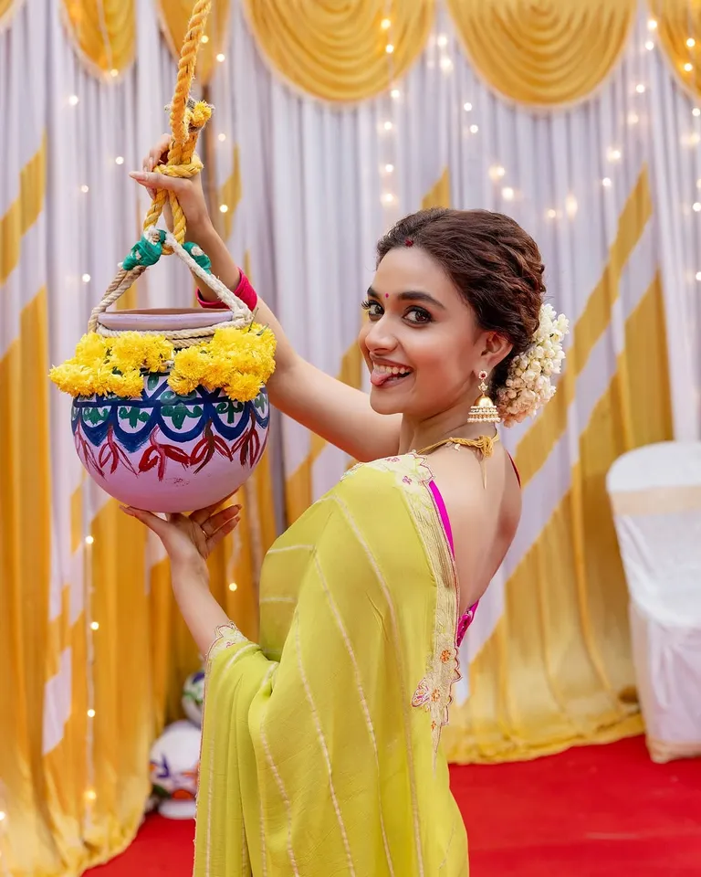 Keerthy photos