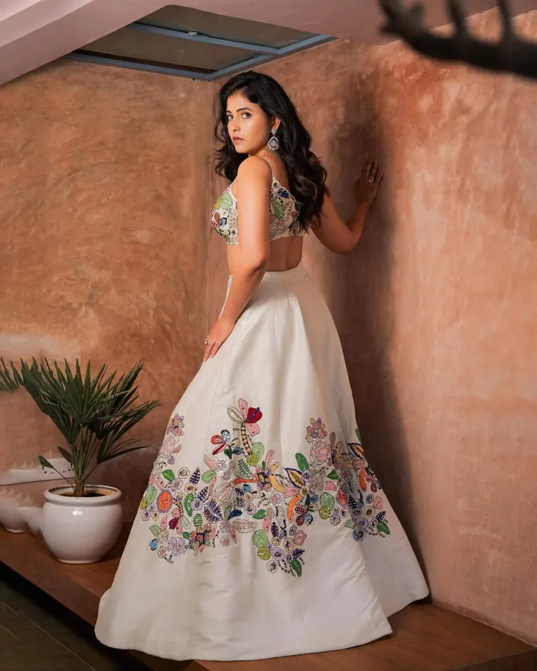Anjali latest looks in floral lehenga 