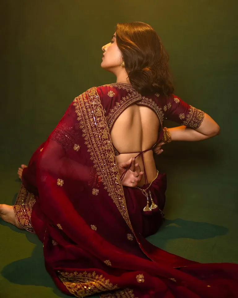 Rukshar Dhillon latest photos 