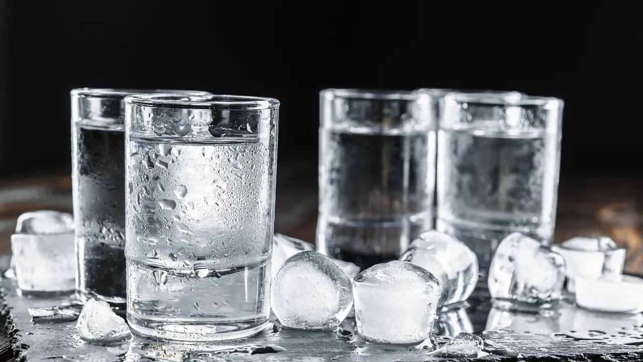 drinking  cold water