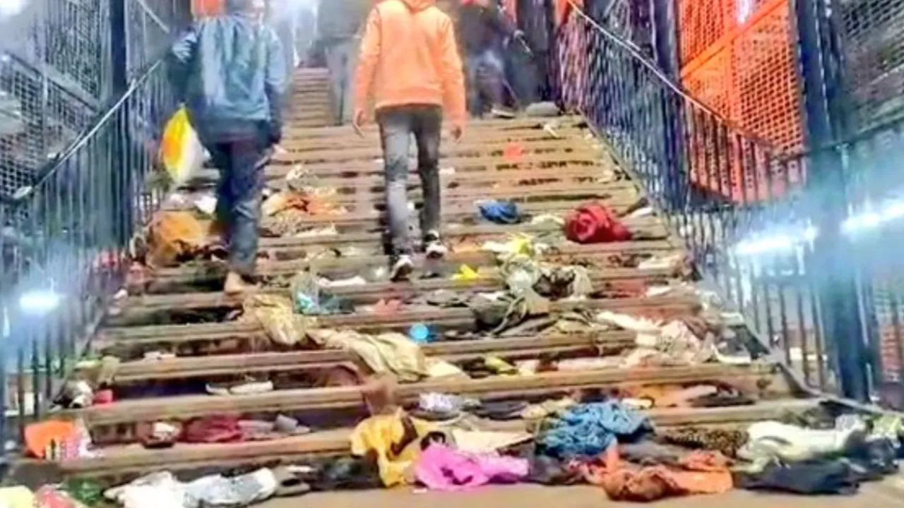 delhi stampede incident 