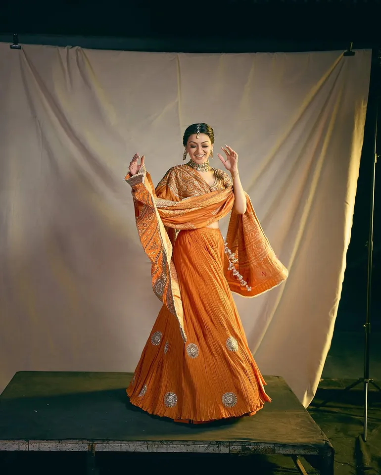hansika desi style