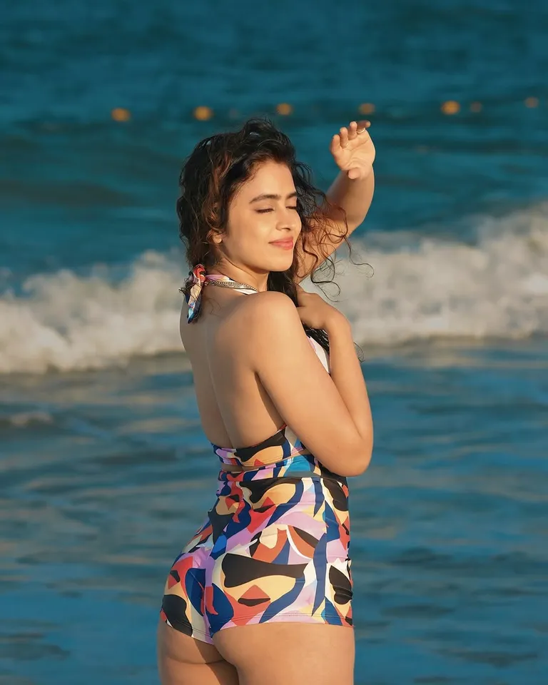 Shobhita Rana stunning photos