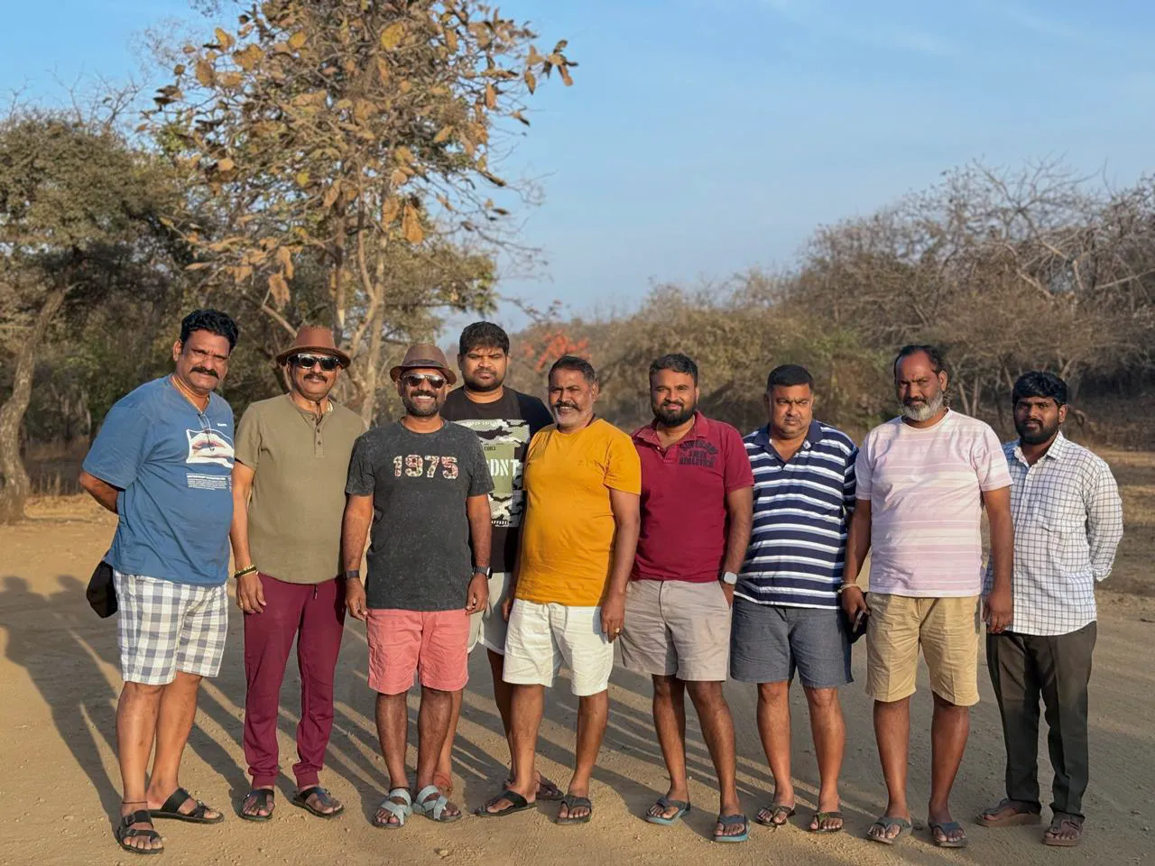 YCP Kethireddy: సింహాలతో మాజీ ఎమ్మెల్యే కేతిరెడ్డి సెల్ఫీ.. ఫొటోలు వైరల్!