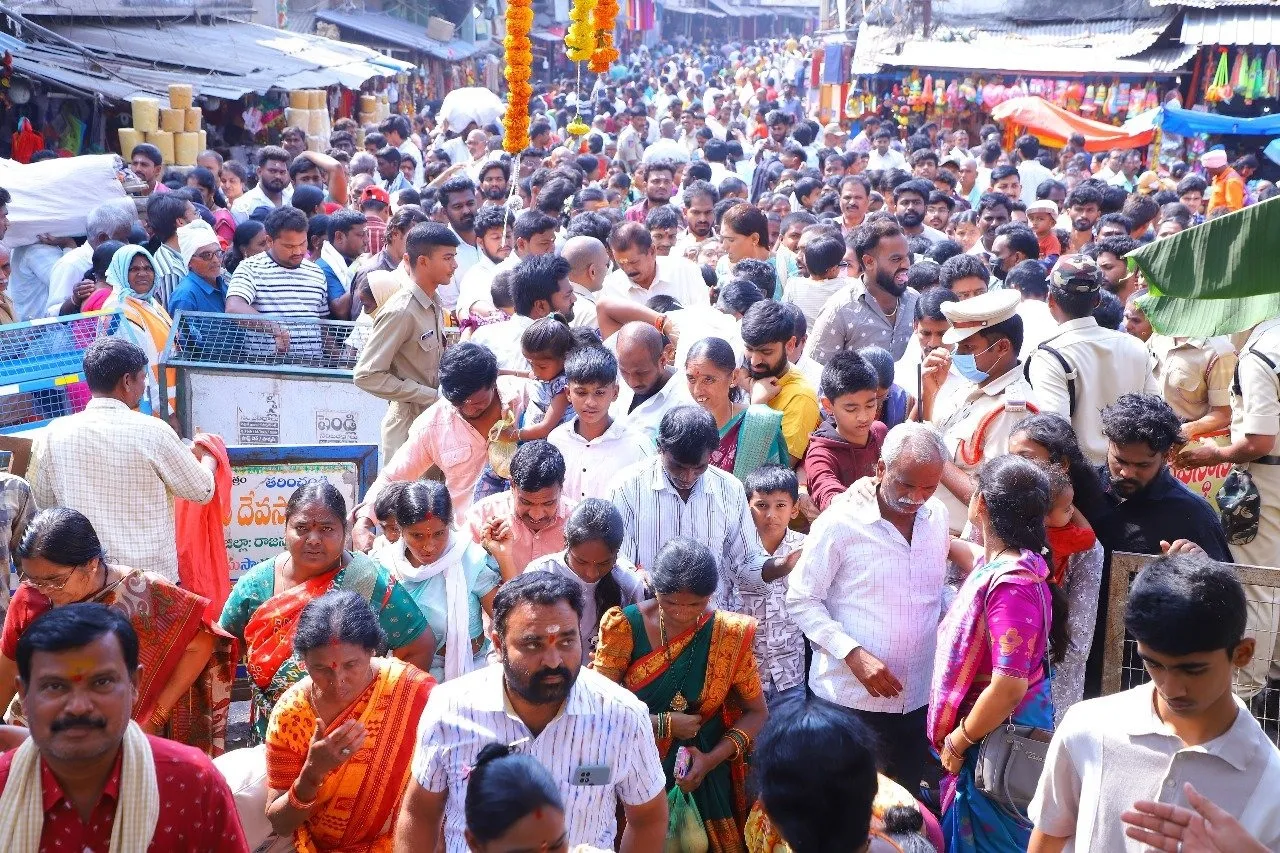 minister ponnam 