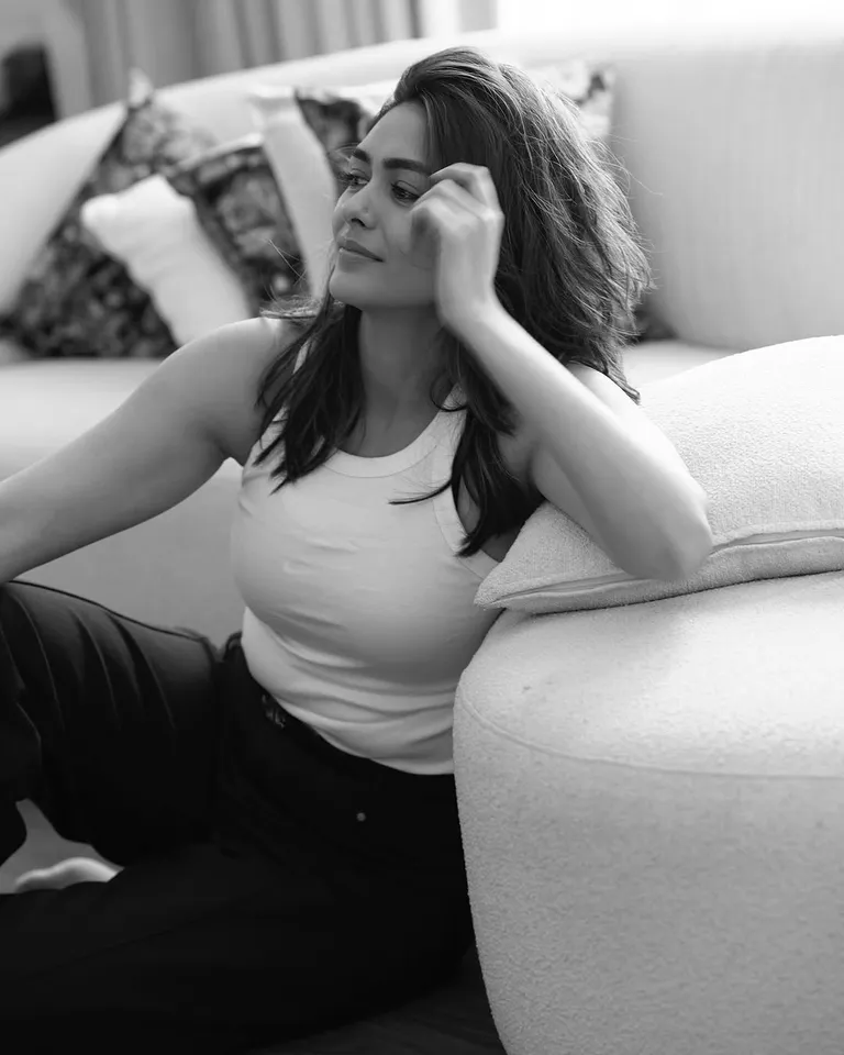 Mrunal Thakur