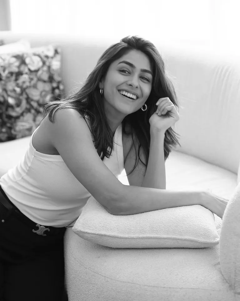 Mrunal Thakur
