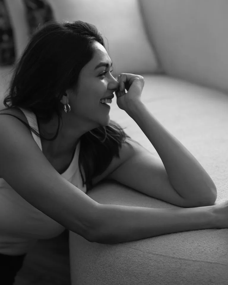 Mrunal Thakur
