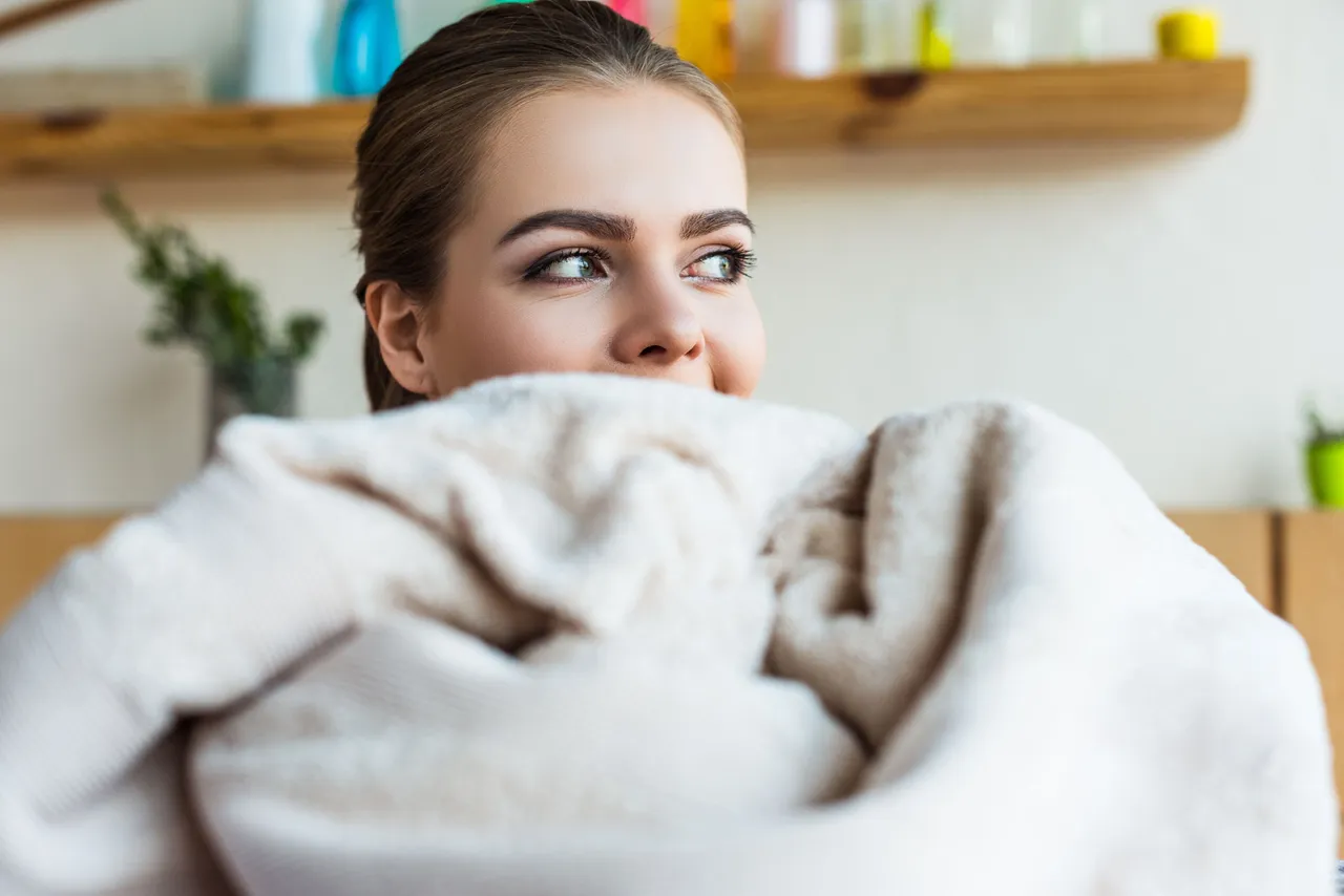 blankets smell 