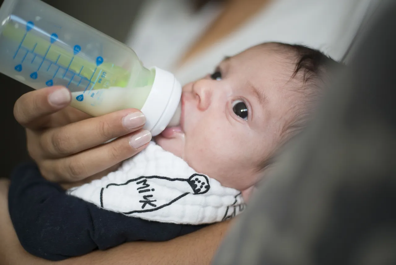 bottlemilkbaby