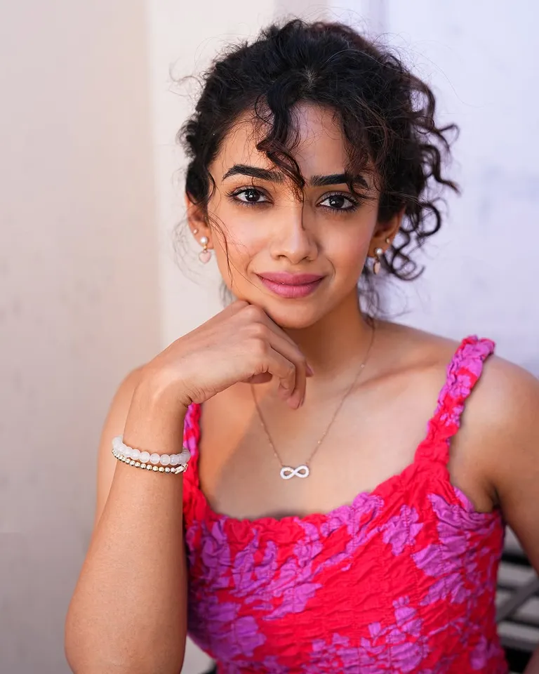 Actress Saanve Megghana 