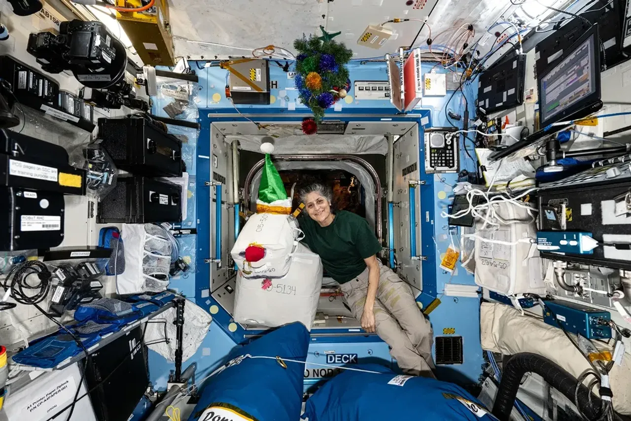 sunita williams: ఇండియన్స్‌తో సునీతా విలియమ్స్ రేర్ ఫొటోలు.. చూశారంటే నిజమేనా అనడం పక్కా!