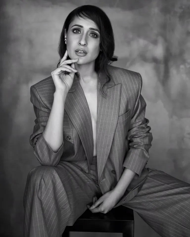 Pragya Jaiswal photos