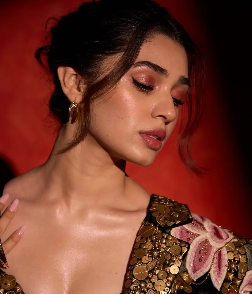 Krithi Shetty photos