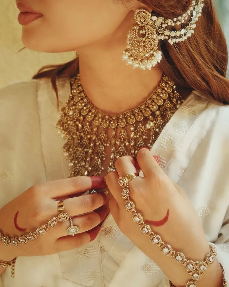 Ayesha Khan