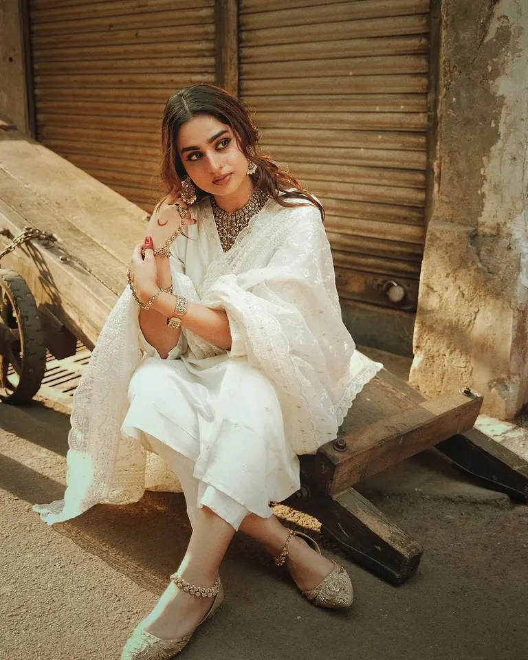 Ayesha Khan