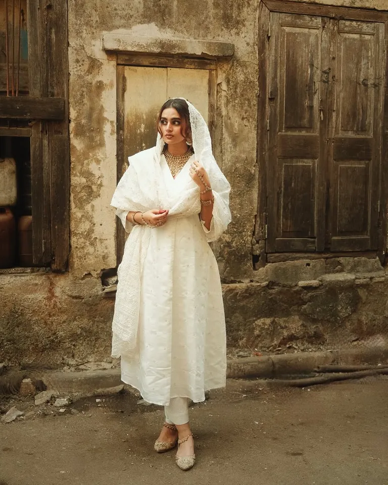Ayesha Khan