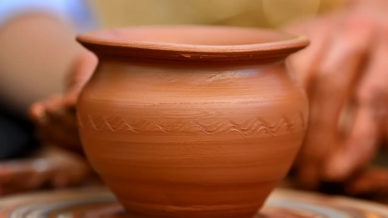 Clay Pot