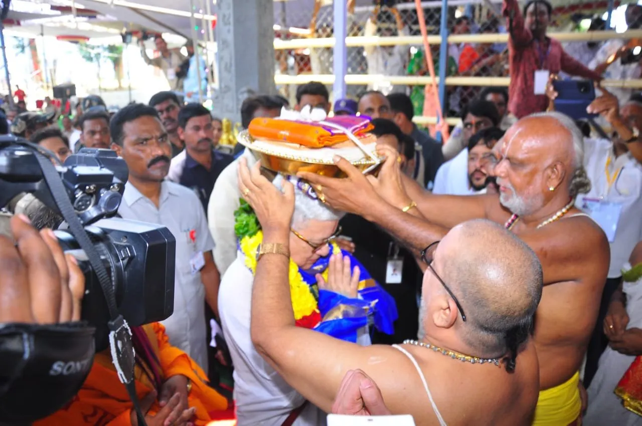 భద్రాచలంలో ట్రైబల్ మ్యూజియాన్ని ప్రారంభించిన గవర్నర్-PHOTOS