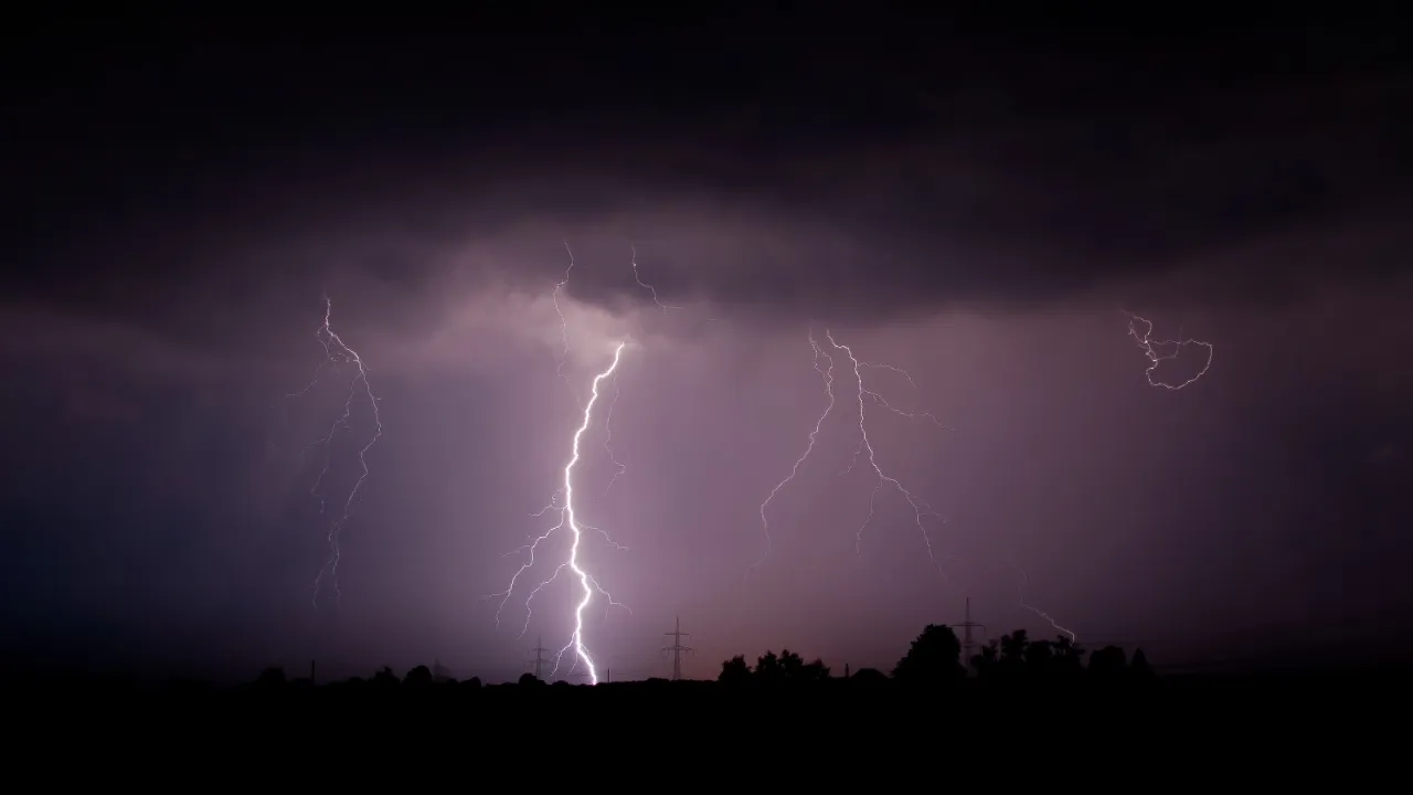Killed In Lightning Strikes, Hailstorms In Several Districts Of Bihar