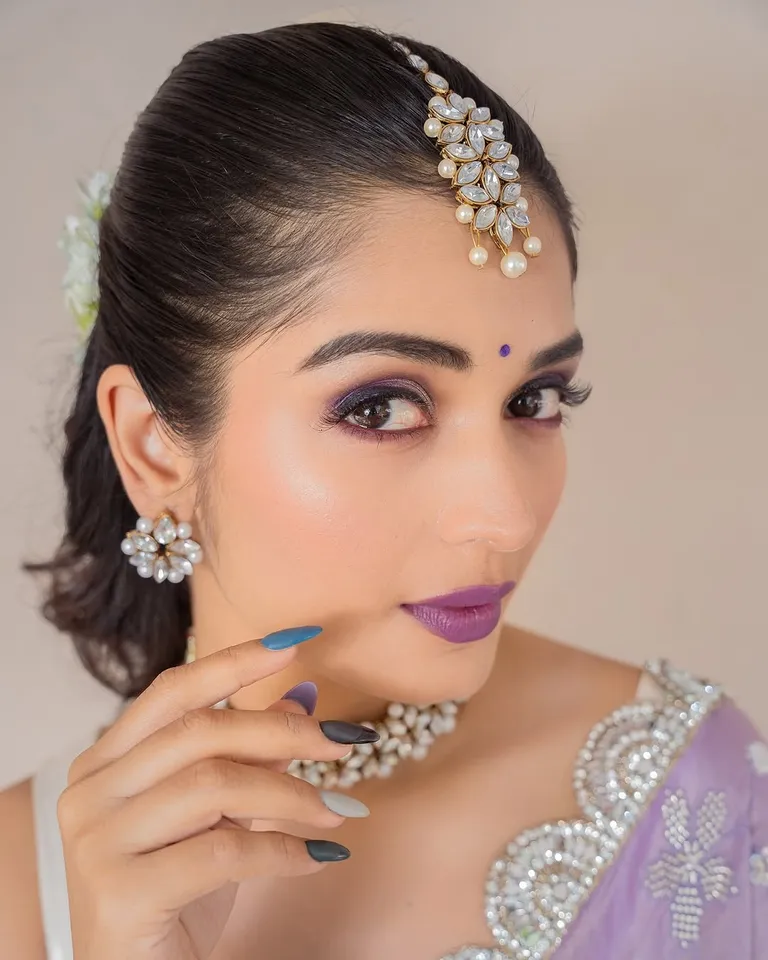Priyanka Jain in puple
