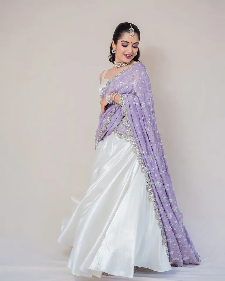 Priyanka puple photo shoot