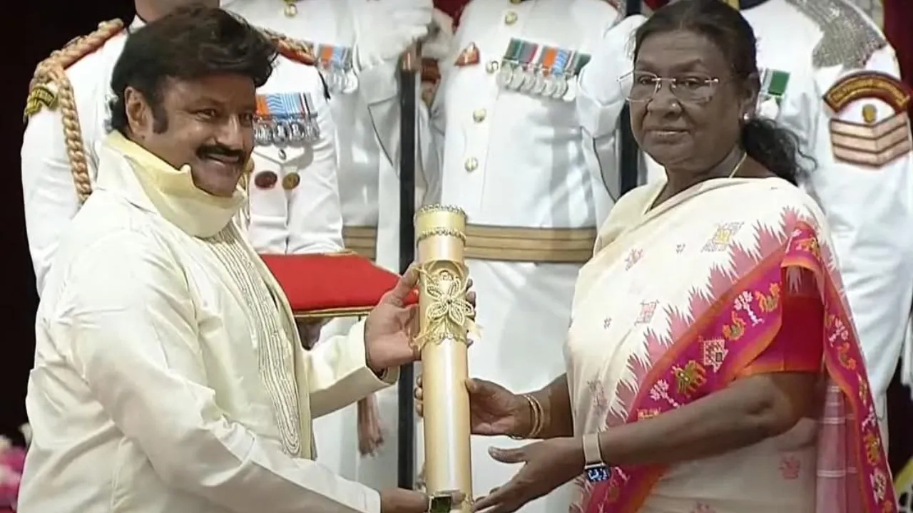balayya honoured with padma bhushan award