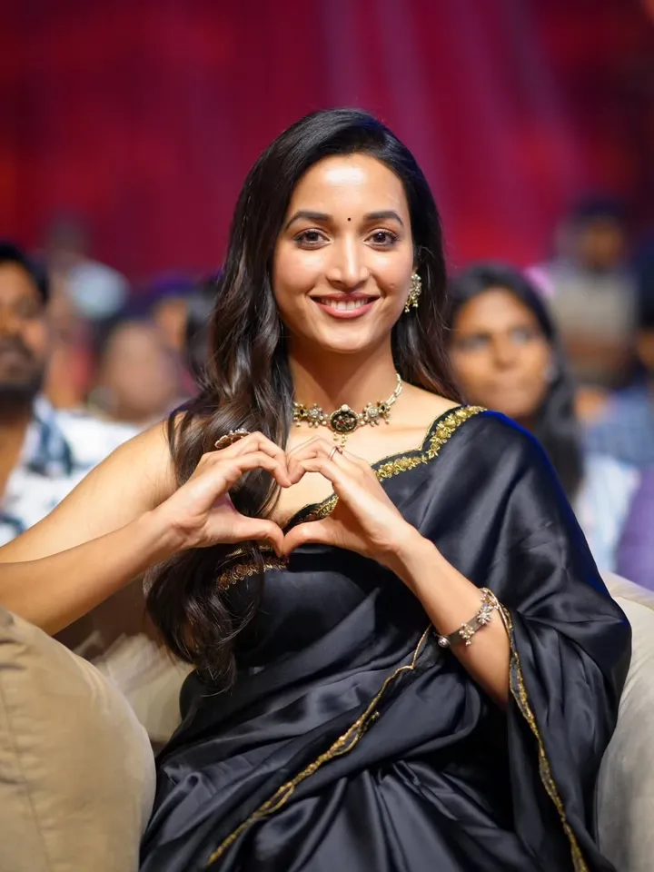 Sri nidhi shetty