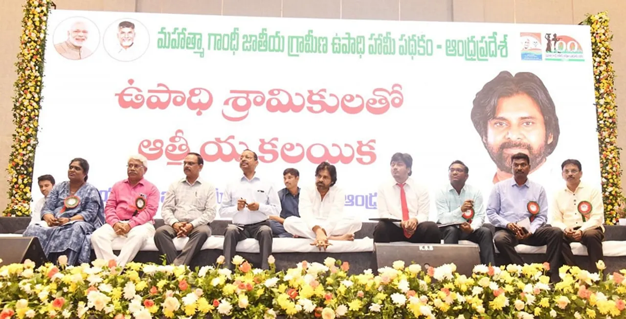 కార్మికులతో కలిసి పవన్ మేడే వేడుకలు-PHOTOS