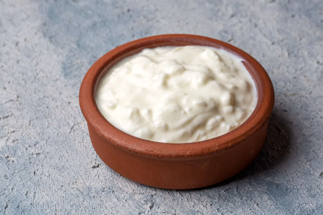GondKatira-Curd