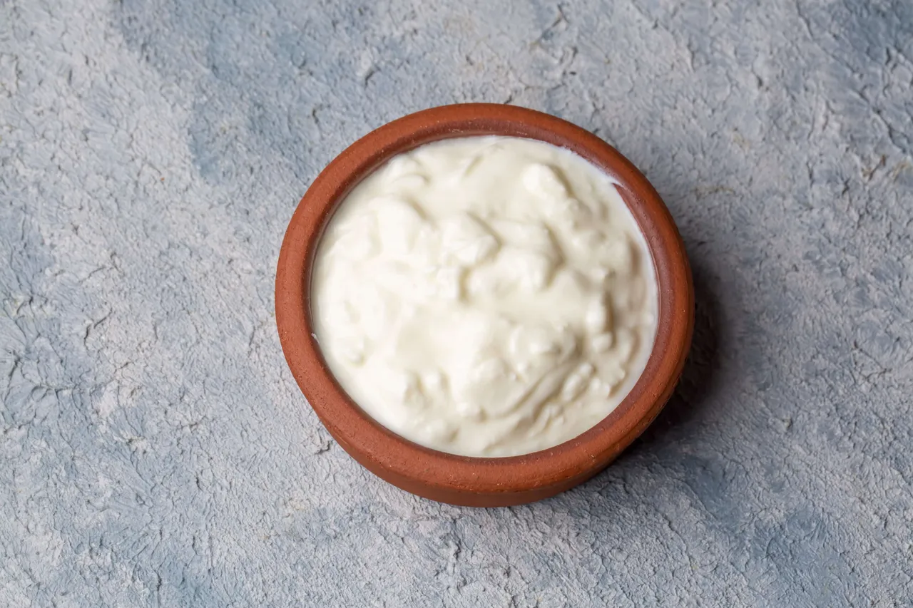 GondKatira-Curd