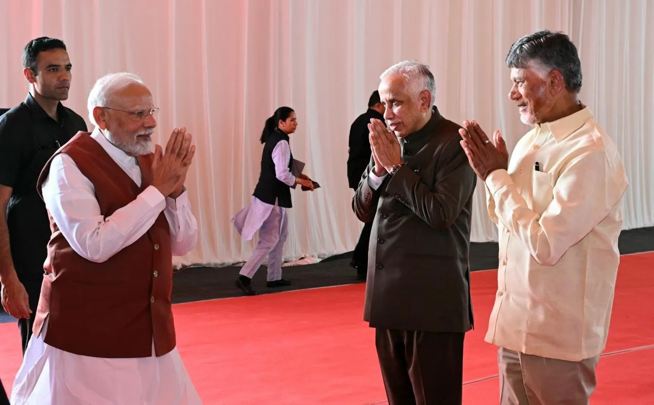 modi chandrababu pawan kalyan amaravathi5
