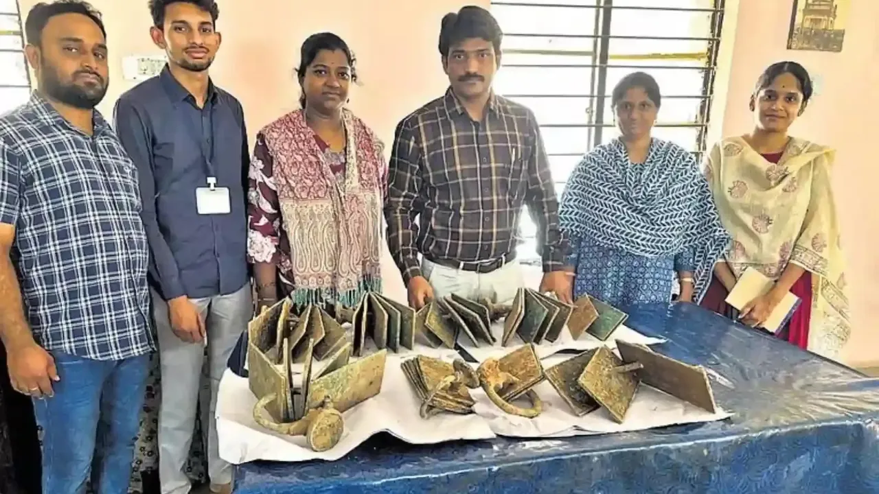 ASI begins chemical treatment of 800-year-old Chalukya-era copper plates found in Suryapet