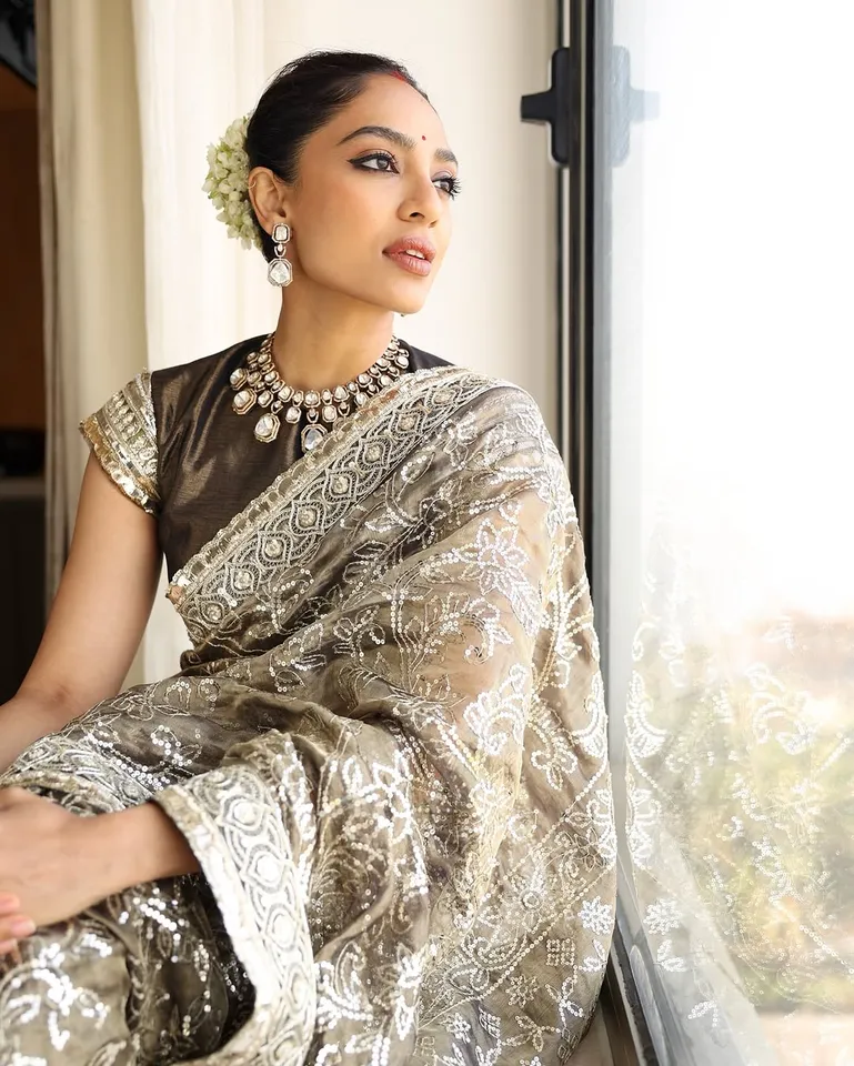 Sobhita Dhulipala photos