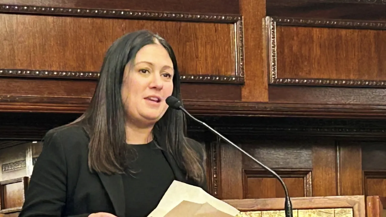 British minister Responds about UK returning Kohinoor diamond to India