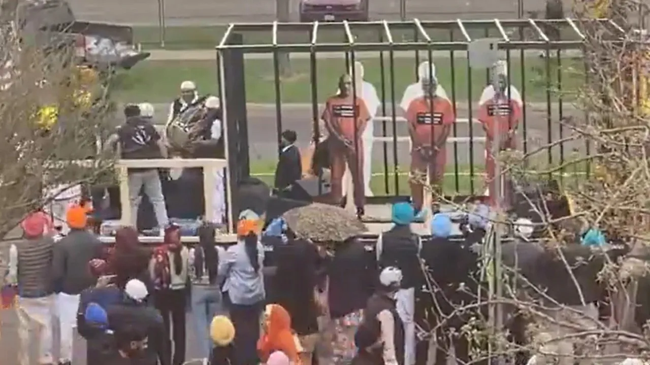 Anti-Hindu parade in Toronto by Khalistanis, caged effigies of PM, Amit Shah